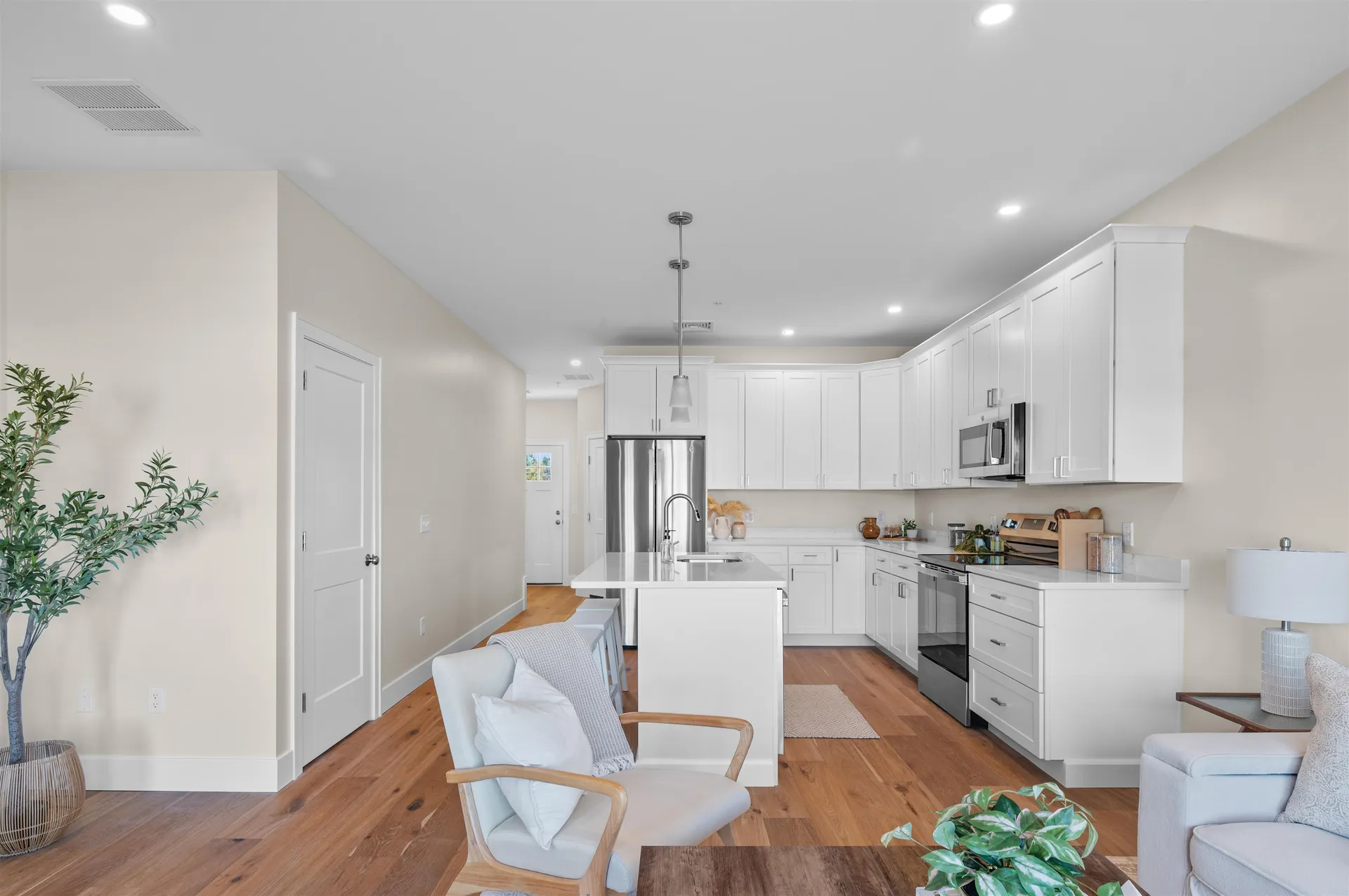 13 Suffolk Drive Concord NH 03303