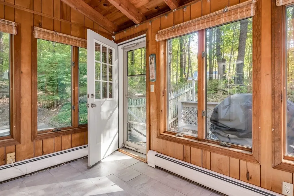 4 Morgan Way Durham NH 03824