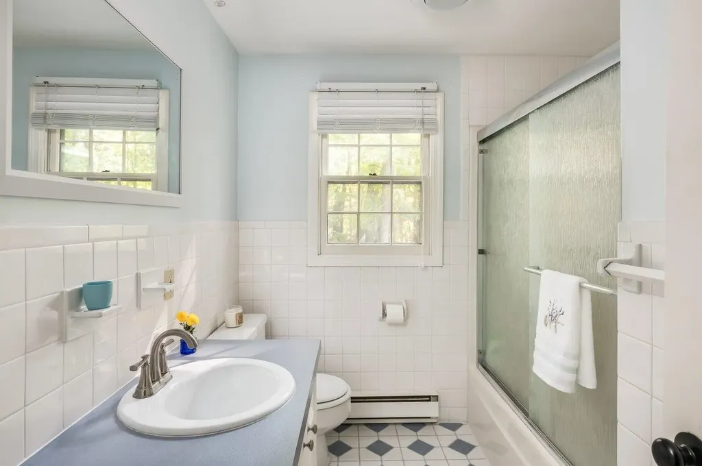 4 Morgan Way Durham NH 03824