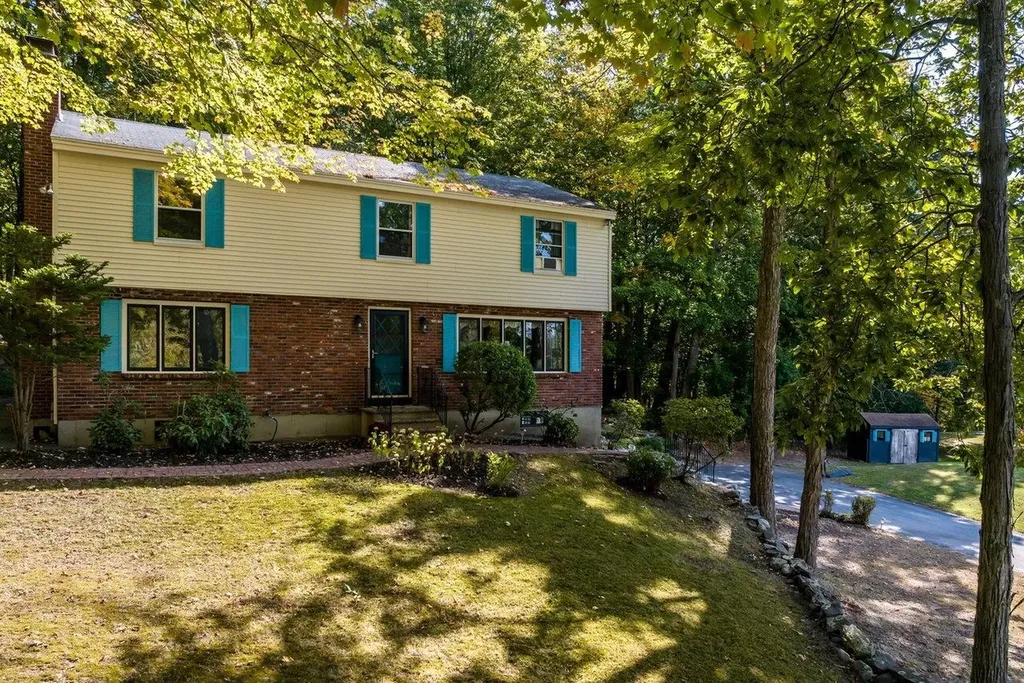 4 Morgan Way Durham NH 03824