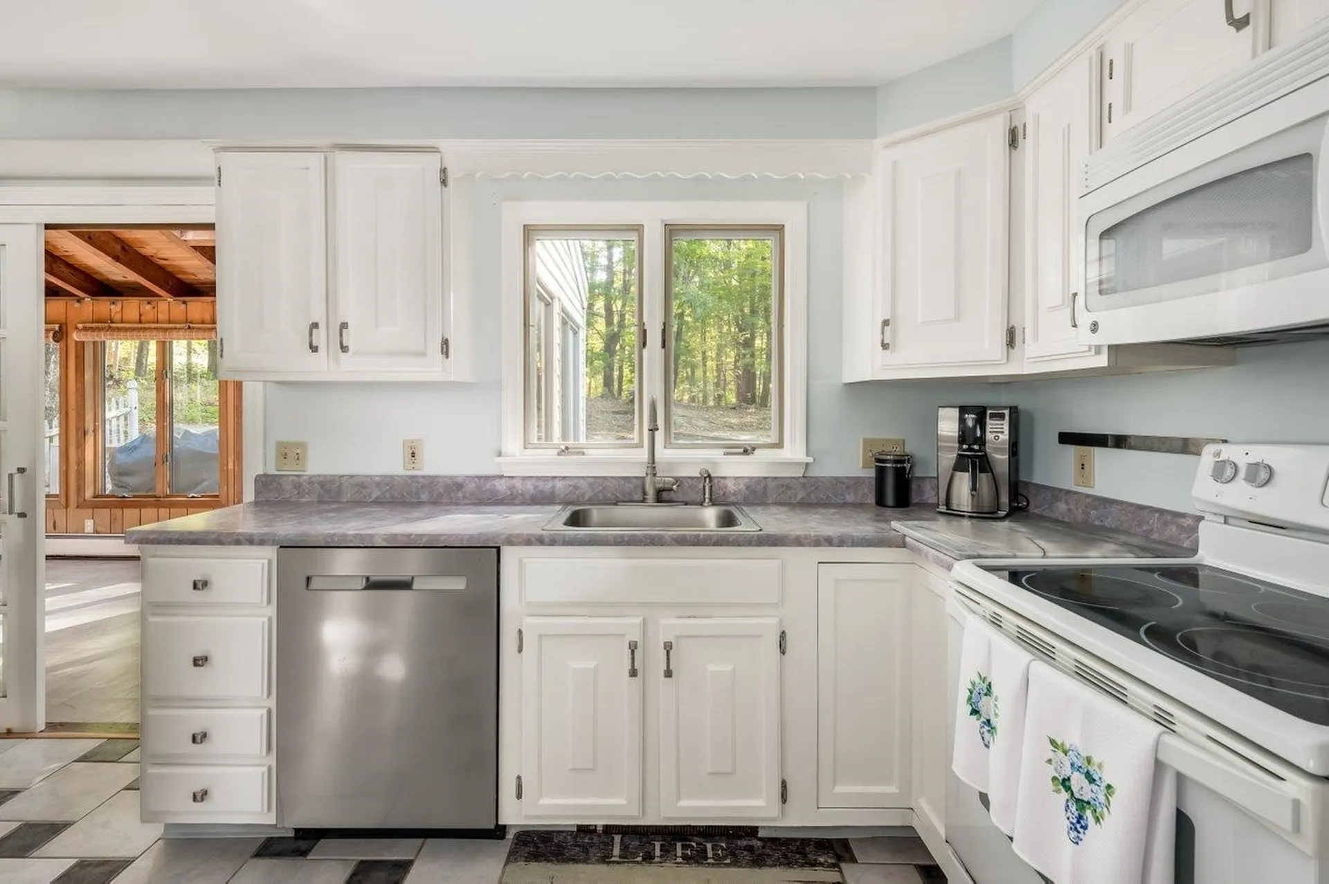 4 Morgan Way Durham NH 03824