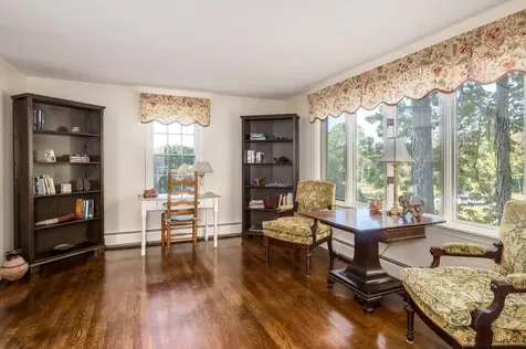 4 Morgan Way Durham NH 03824