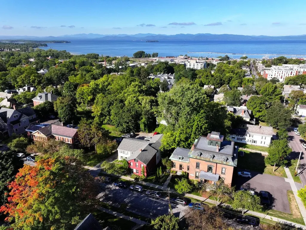 239 South Union Street Burlington VT 05401