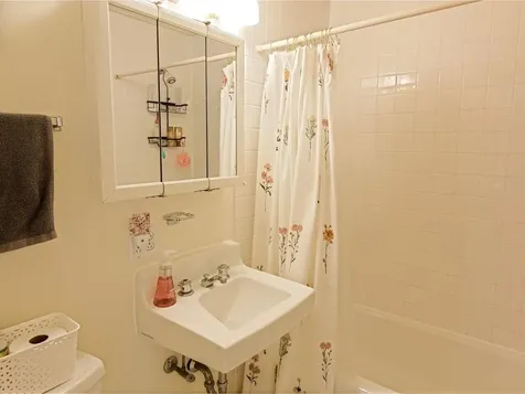 239 South Union Street Burlington VT 05401