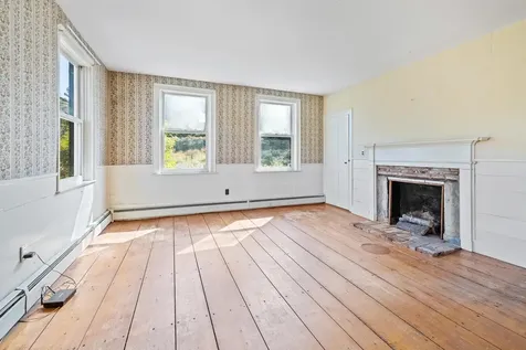 4 Mine Road Strafford VT 05070