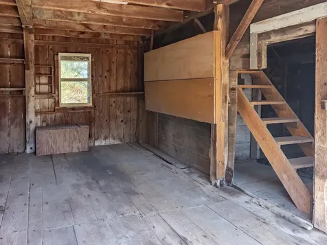 4 Mine Road Strafford VT 05070