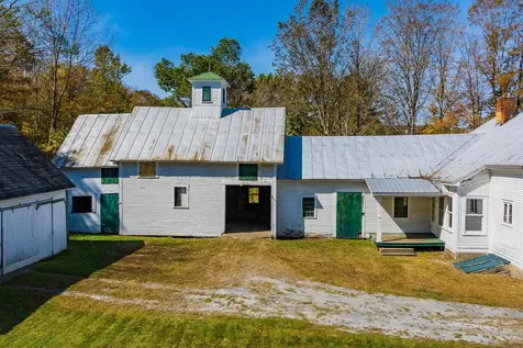 4 Mine Road Strafford VT 05070