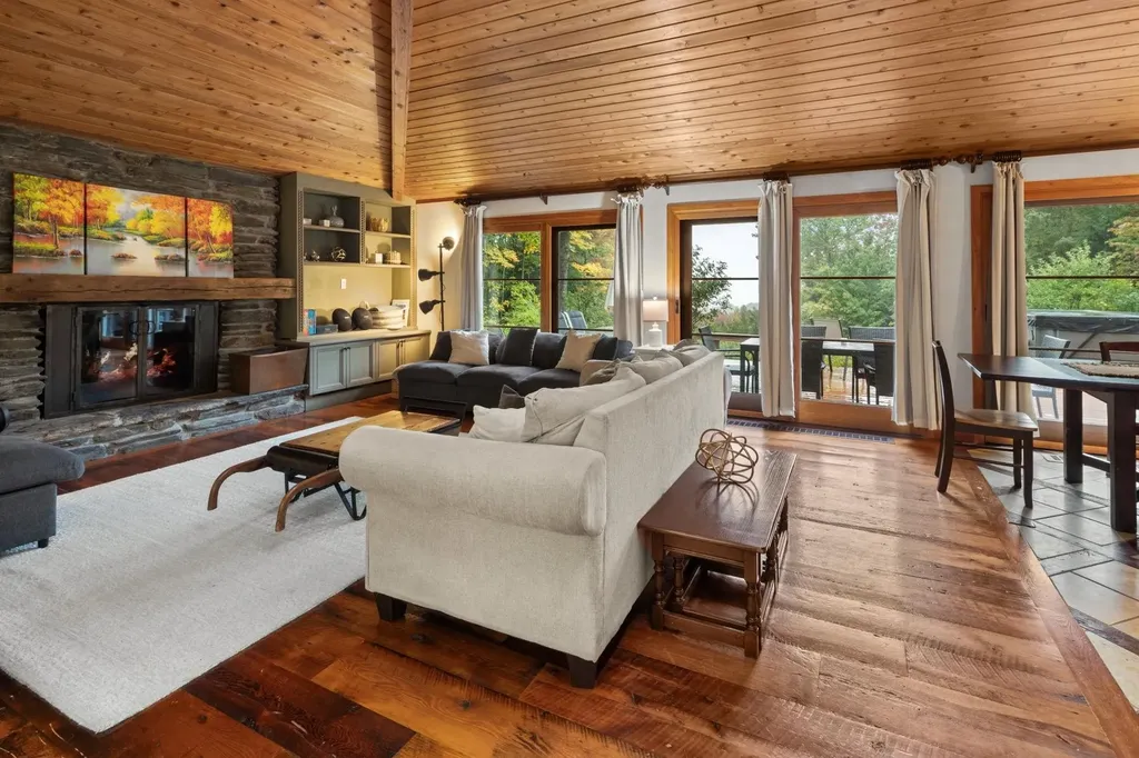 835 Alpine View Road Stowe VT 05672