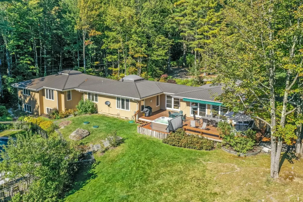 835 Alpine View Road Stowe VT 05672