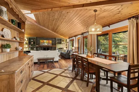 835 Alpine View Road Stowe VT 05672