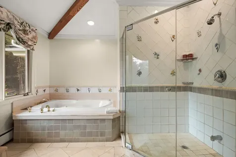 835 Alpine View Road Stowe VT 05672