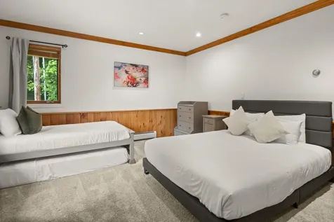 835 Alpine View Road Stowe VT 05672