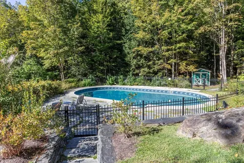 835 Alpine View Road Stowe VT 05672