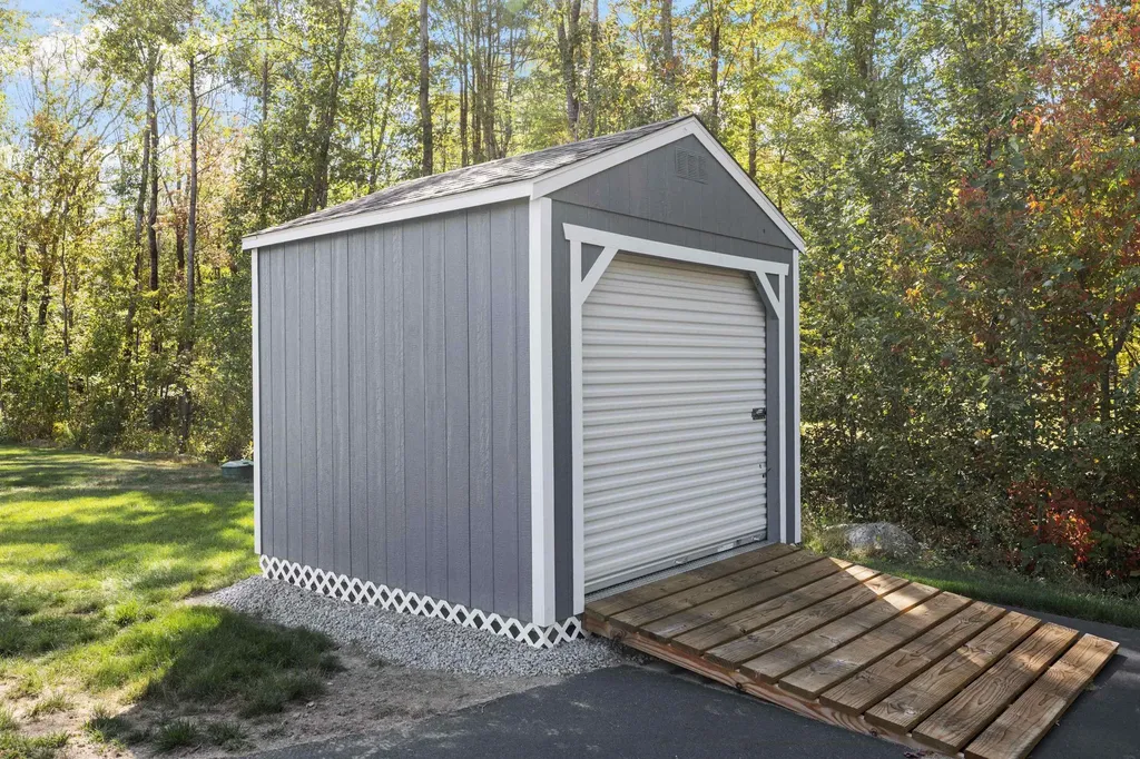 60 Goldsmith Road Wilton NH 03086