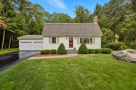 12 Sandhill Drive Merrimack NH 03054