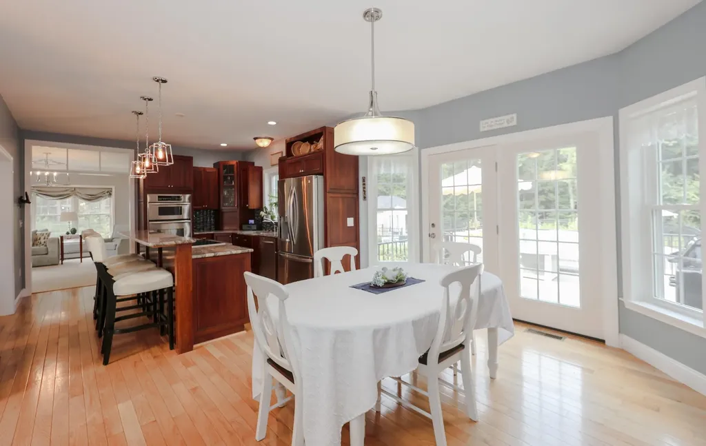 78 Stonebridge Drive Chester NH 03036