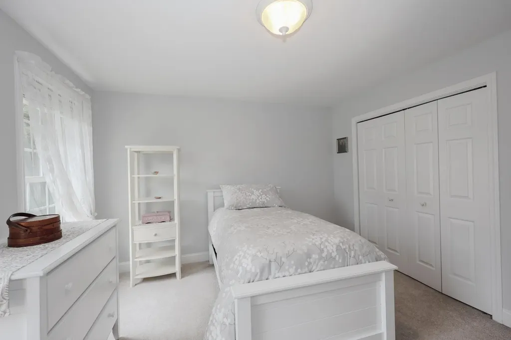 78 Stonebridge Drive Chester NH 03036