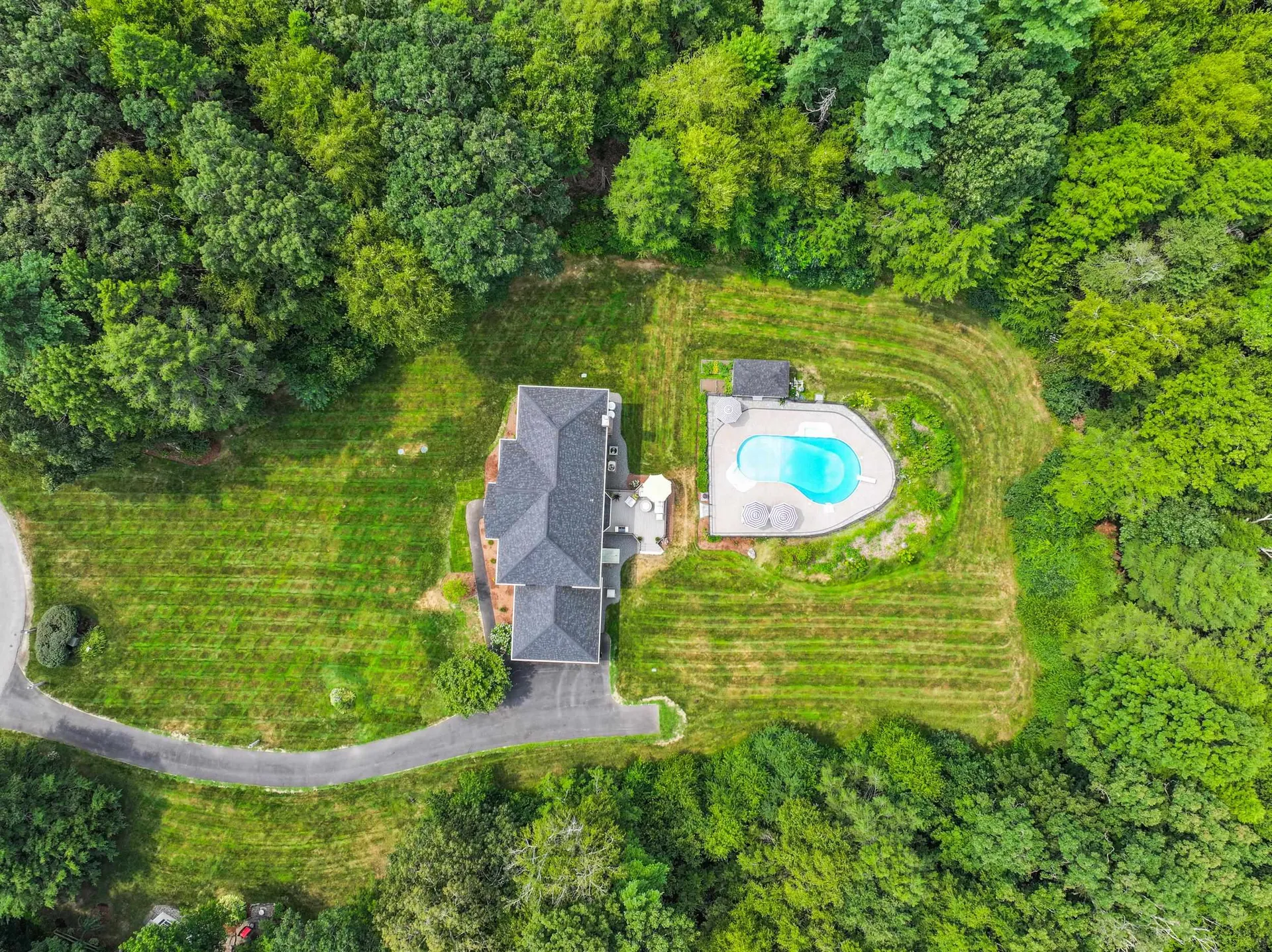 78 Stonebridge Drive Chester NH 03036