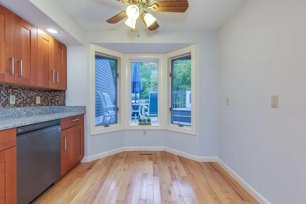 49 Hickory Lane Windham NH 03087