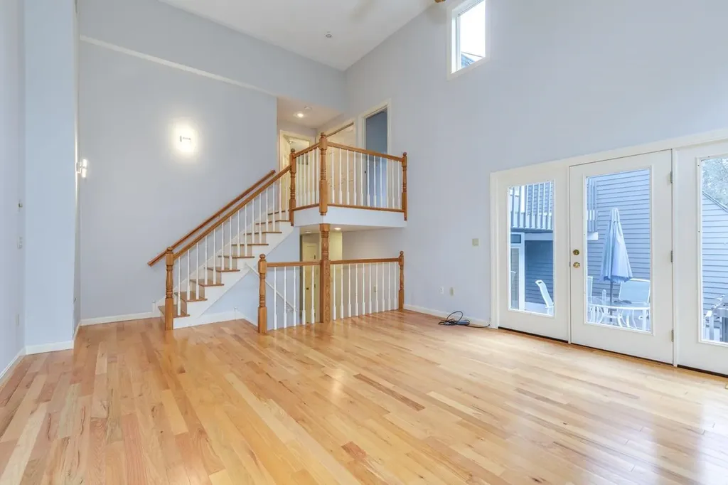 49 Hickory Lane Windham NH 03087