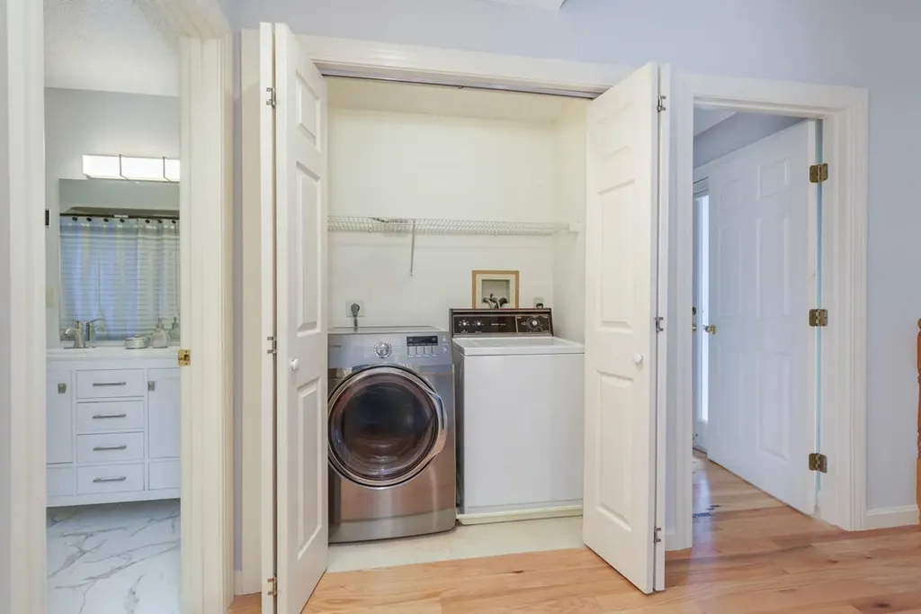 49 Hickory Lane Windham NH 03087