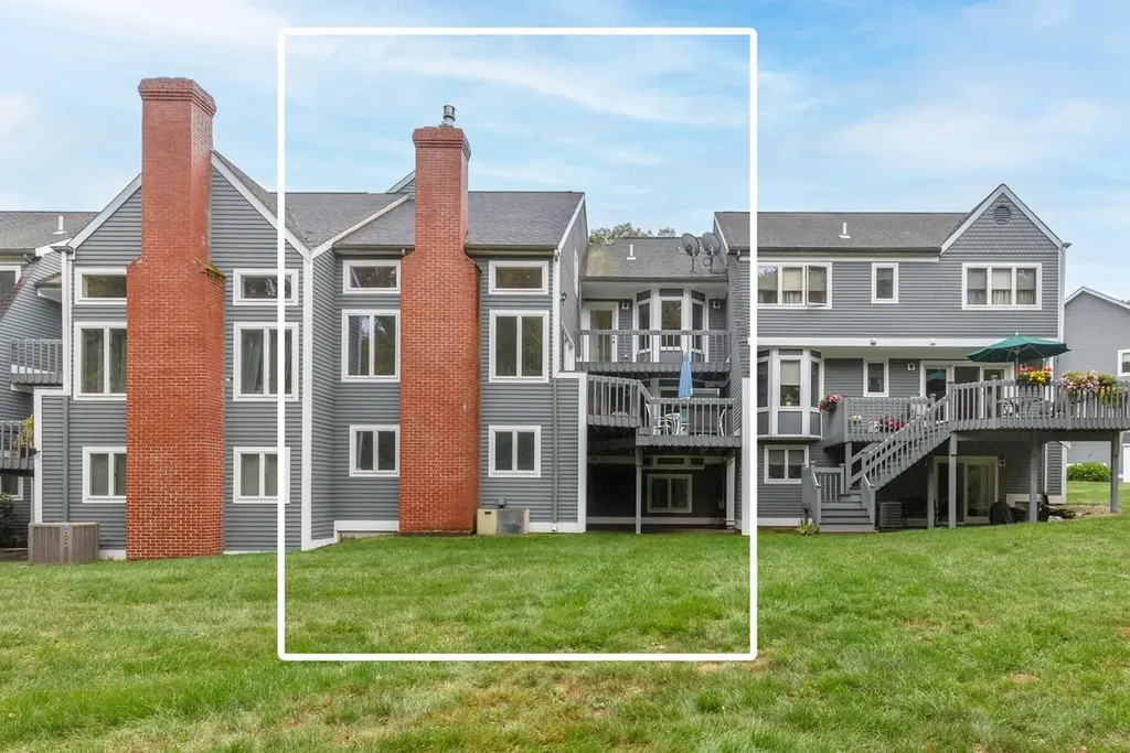 49 Hickory Lane Windham NH 03087