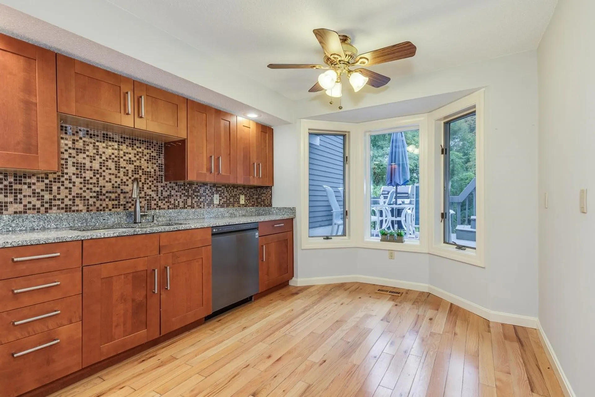 49 Hickory Lane Windham NH 03087