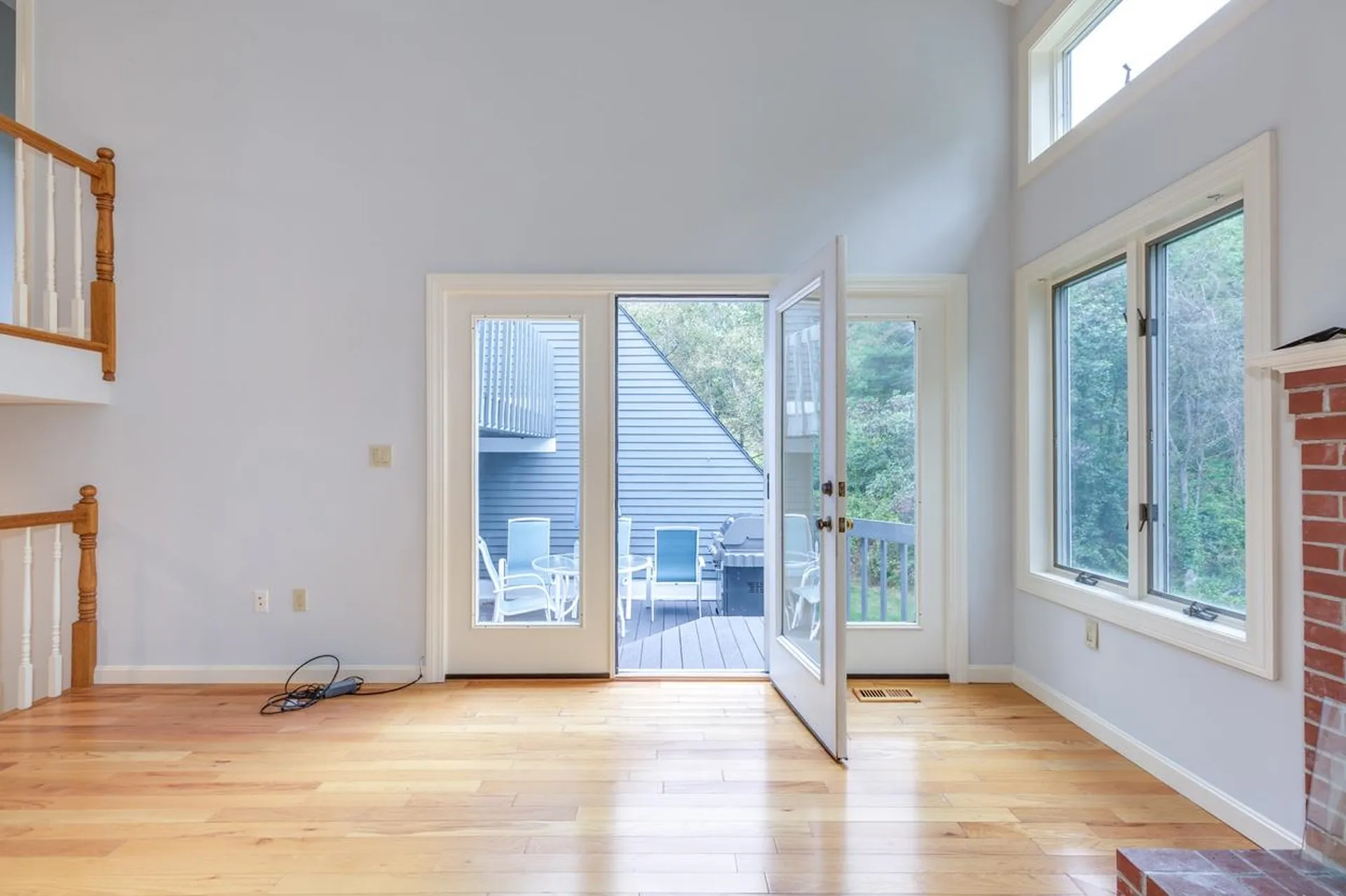 49 Hickory Lane Windham NH 03087