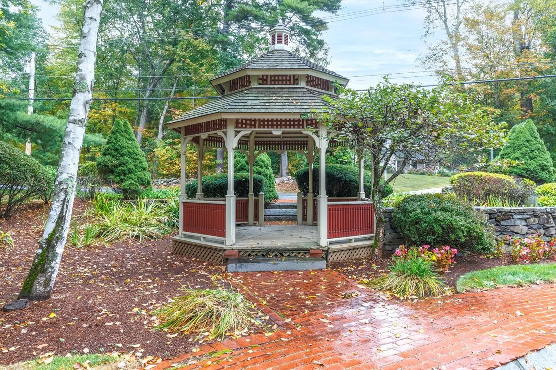 49 Hickory Lane Windham NH 03087