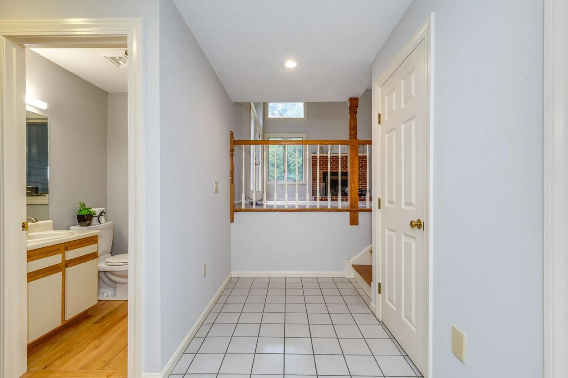 49 Hickory Lane Windham NH 03087