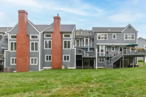 49 Hickory Lane Windham NH 03087