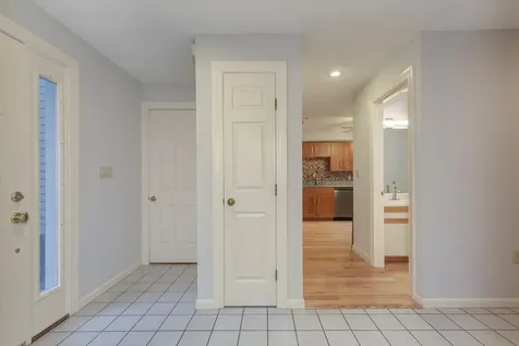 49 Hickory Lane Windham NH 03087