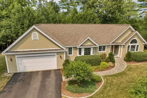 24 Mountain Overlook Wilmot NH 03287