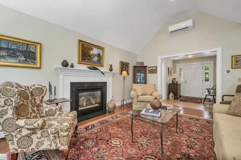 24 Mountain Overlook Wilmot NH 03287