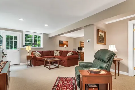 24 Mountain Overlook Wilmot NH 03287