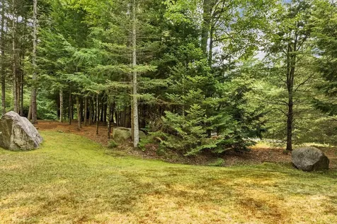 24 Mountain Overlook Wilmot NH 03287