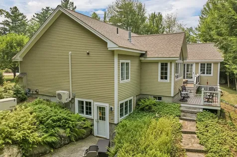 24 Mountain Overlook Wilmot NH 03287