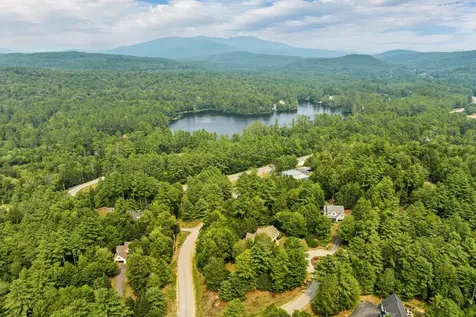 24 Mountain Overlook Wilmot NH 03287