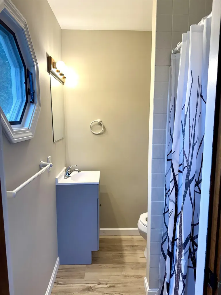 170 Pelow Hill Derby VT 05830