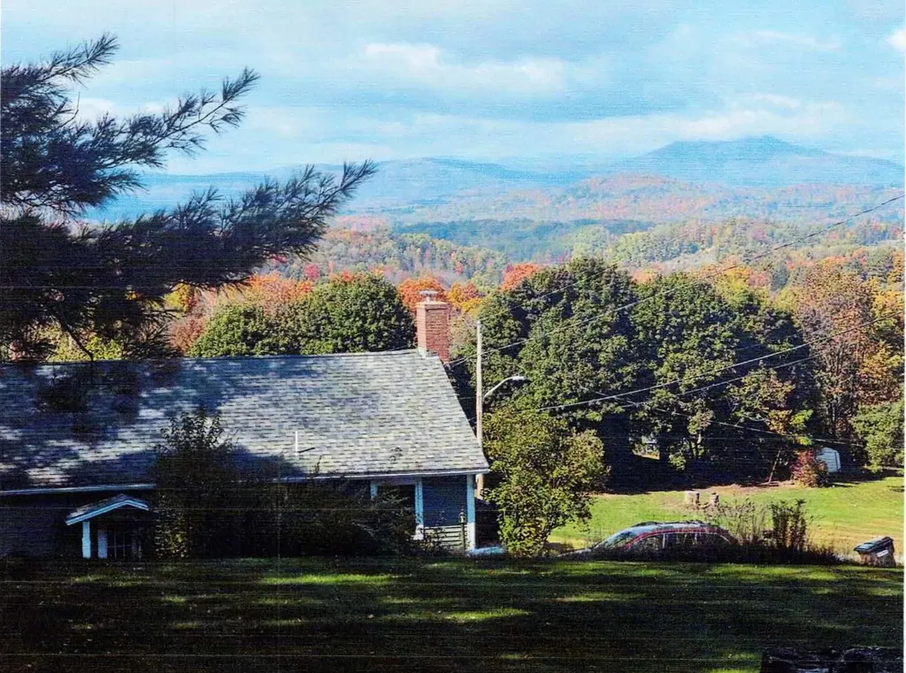 170 Pelow Hill Derby VT 05830