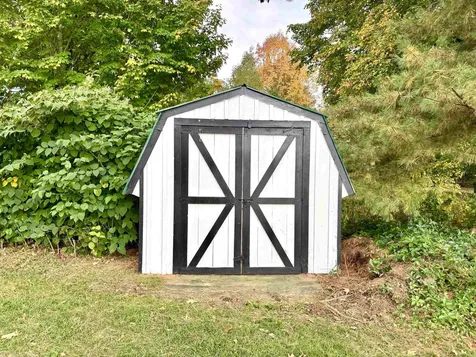 170 Pelow Hill Derby VT 05830