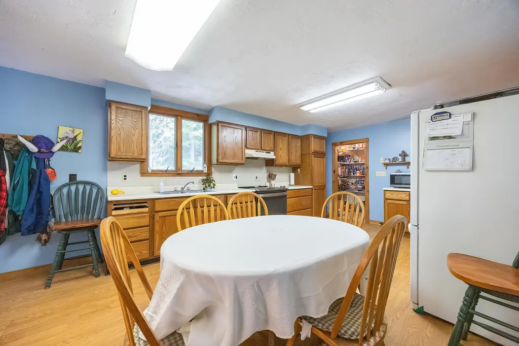 823 Country Land Drive Haverhill NH 03774
