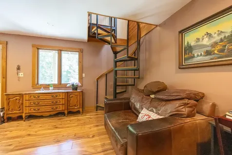 823 Country Land Drive Haverhill NH 03774