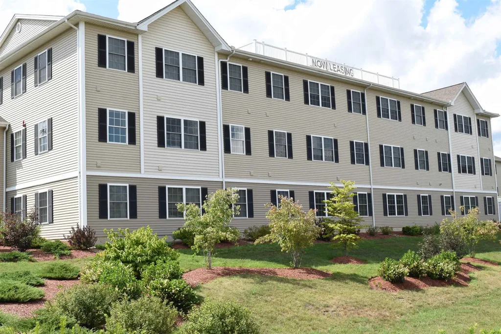 20 Sentinel Court Manchester NH 03104