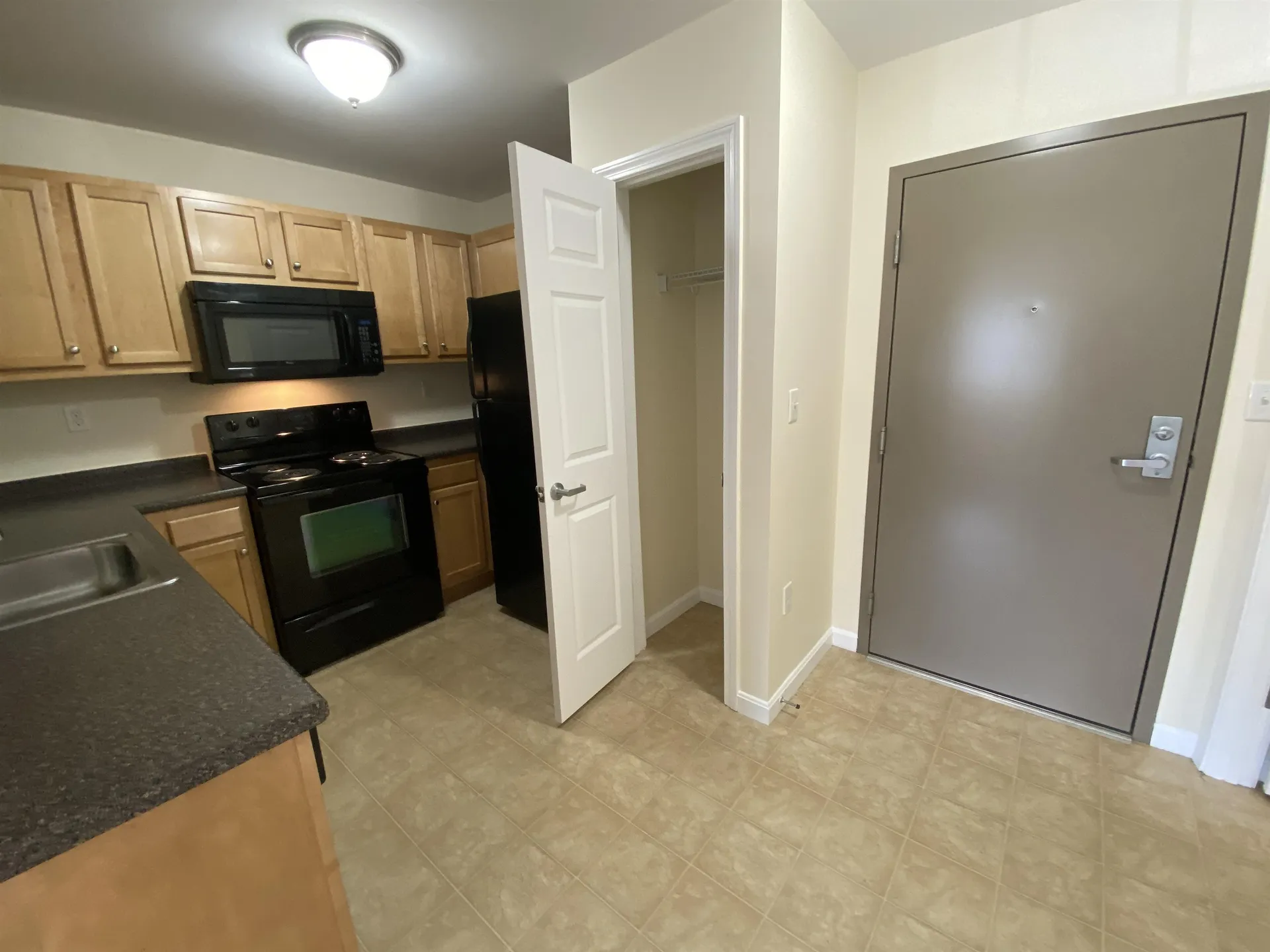 20 Sentinel Court Manchester NH 03104