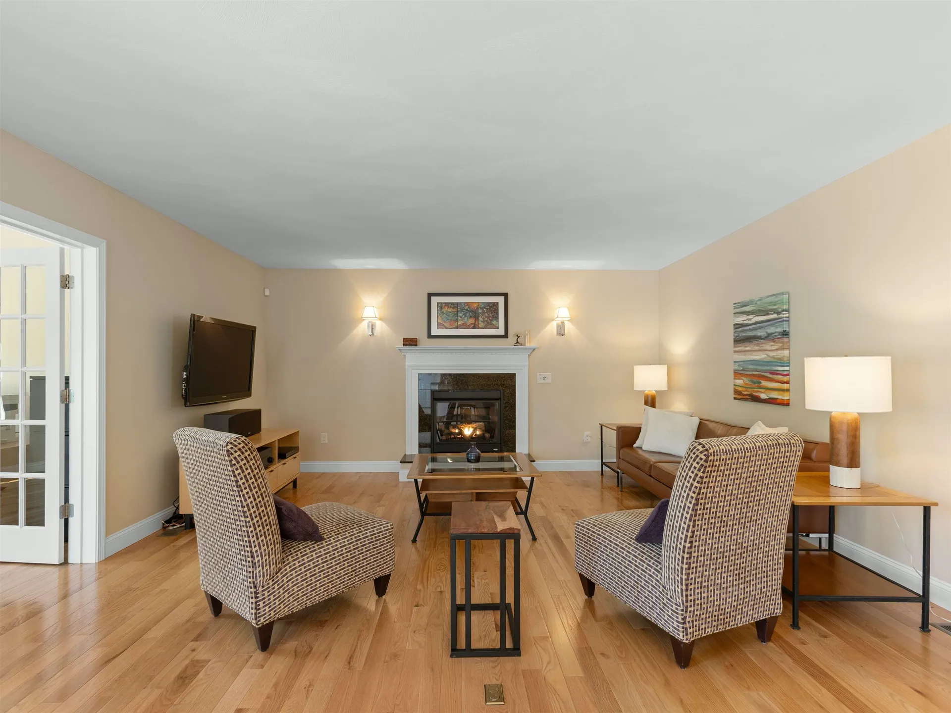 10 Pilgrim Circle Nashua NH 03063