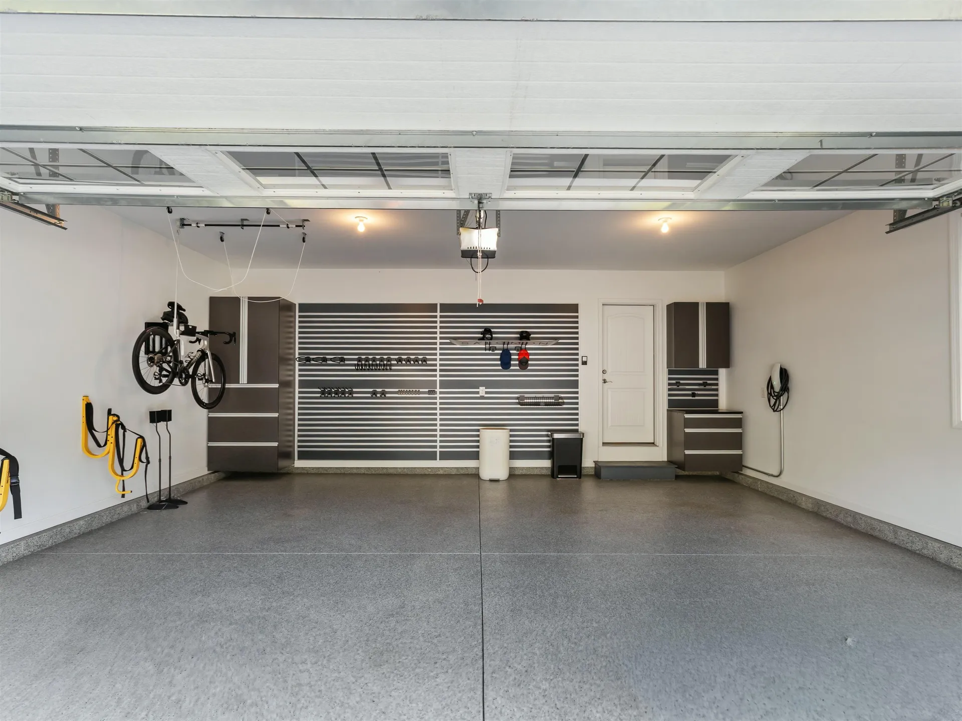 10 Pilgrim Circle Nashua NH 03063