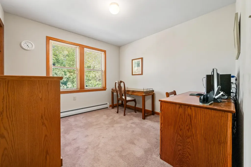 36 Maciver Road Littleton NH 03561