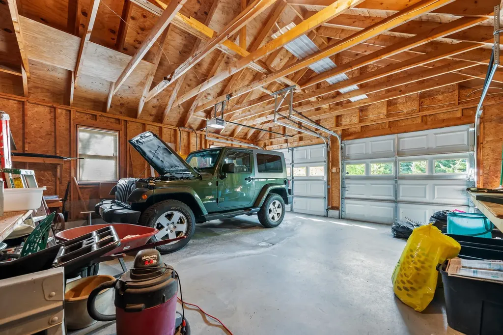 36 Maciver Road Littleton NH 03561