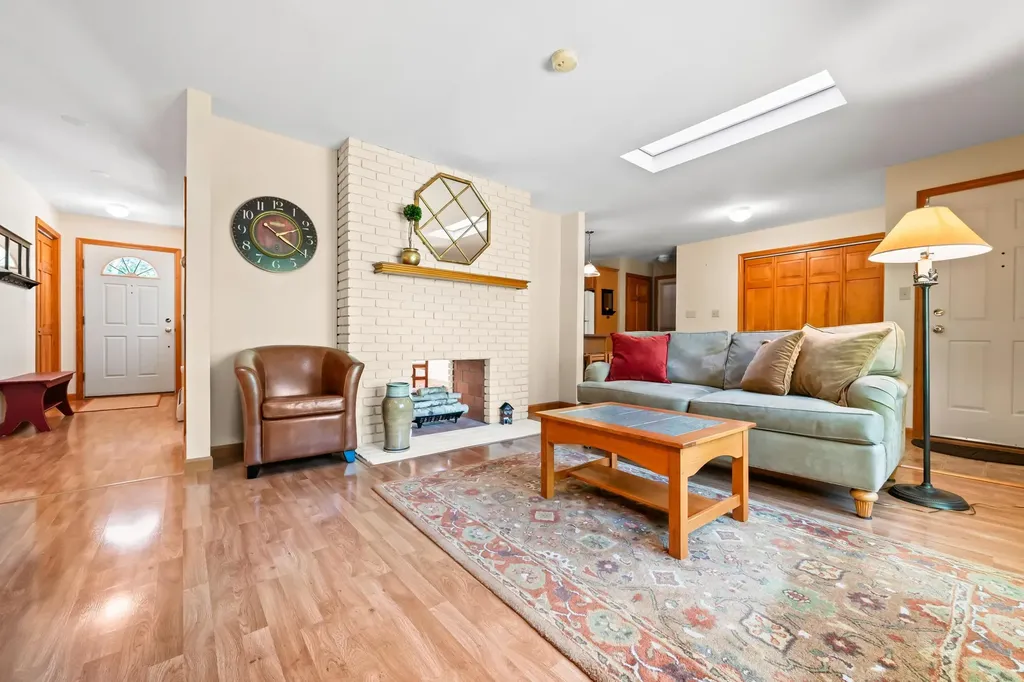 36 Maciver Road Littleton NH 03561